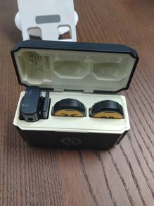 Hollyland Lark M1 Wireless Microphone System