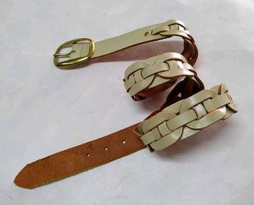 Gap genuine leather belt