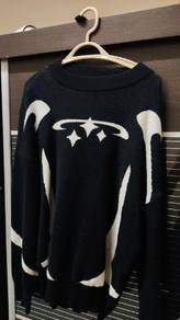 knitwear black white