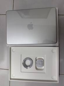 Macbook Neo 256GB Silver(5 days old)