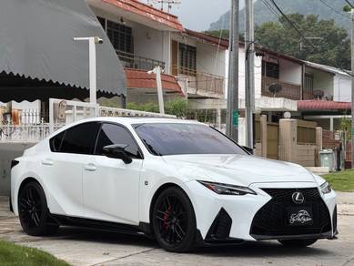 Lexus IS 300 F-SPORT in Greenlane, PNG