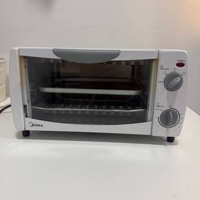 Midea brand, toaster oven