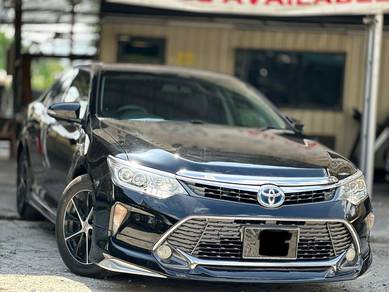 2016 Toyota Camry HYBRID