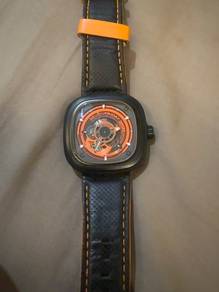 Sevenfriday watch