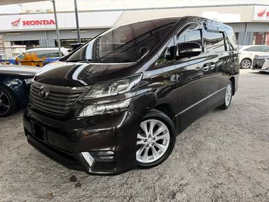 Toyota Vellfire Z PLATINUM SELECTION in Banting, SGR