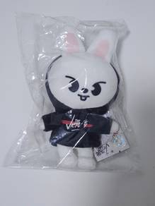stray kids official merch skzoo leebit plush mini