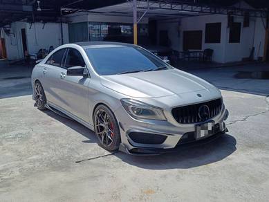 Mercedes Benz CLA180 180 (CBU) in Kajang, SGR