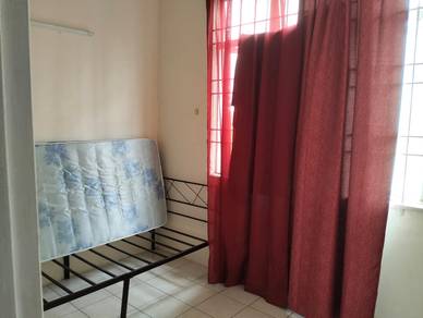 Room in Likas, SBH