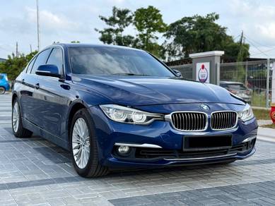 BMW 318i 18i LUXURY in Permas Jaya, JHR