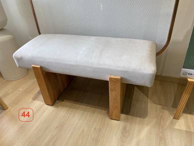Premium Reception Waiting Bench | Solid Wood |