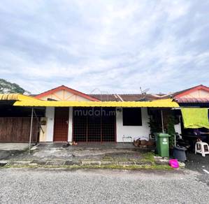 Terraced House For Sale in Chemor,PRK