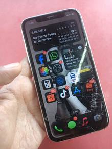 iphone xr 128gb faulty crack