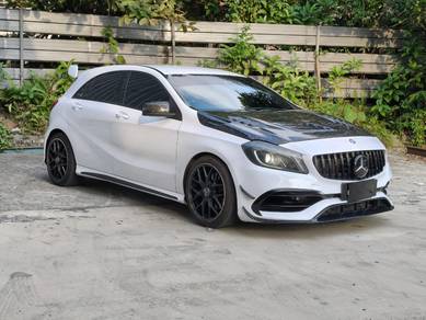 Mercedes Benz A250 250 AMG LINE in Cheras, KUL