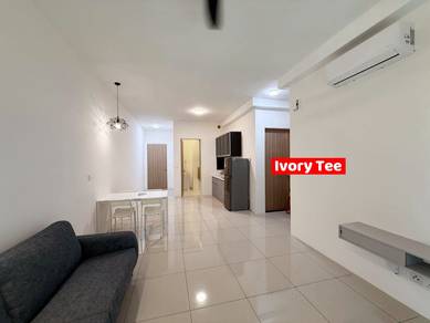 Condominium For Rent in Quay West Residence