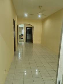 1-storey Terraced House For Sale in Seri Kembangan,SGR