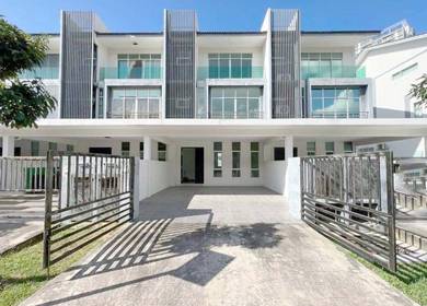 3-storey Terraced House For Sale in Kajang,SGR