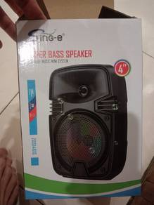 Bluetooth Karaoke Portable Speaker