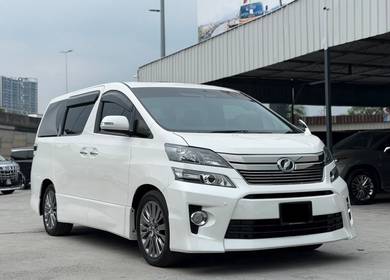 Toyota Vellfire Z G-EDITION in Bandar Puteri Puchong, SGR