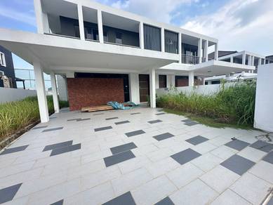 Semi-Detached House For Sale in Alma,PNG