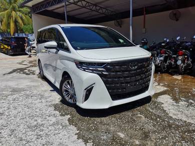 Toyota Alphard Z in Old Klang Road, KUL