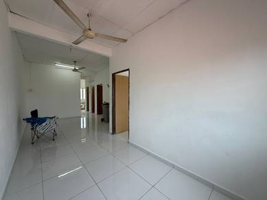 Townhouse For Sale in Paya Rumput,MLK