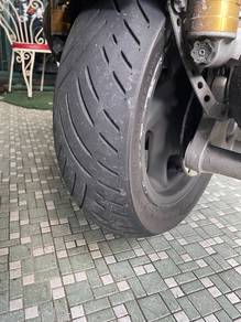 Sym VTS 200