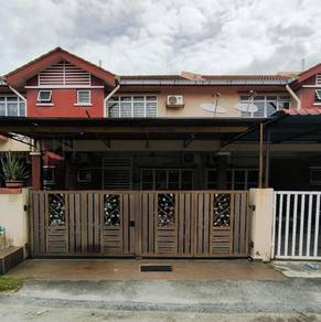 1.5-storey Terraced House For Sale in Nilai,NSN