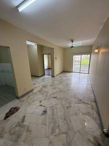 Apartment For Rent in Pelangi Court