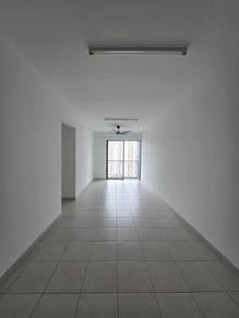 Condominium For Rent in Residensi Max