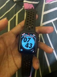 Apple Watch Series 5 Nike