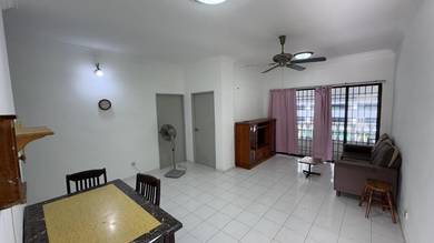Apartment For Sale in Krystal Villa