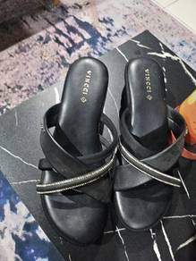 Vincci Wedges
