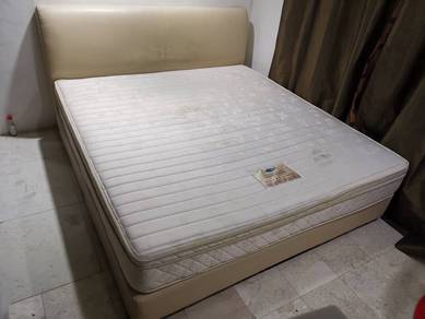 Mattress and Bed set (King size)