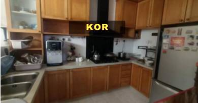 Condominium For Sale in Pearl Garden