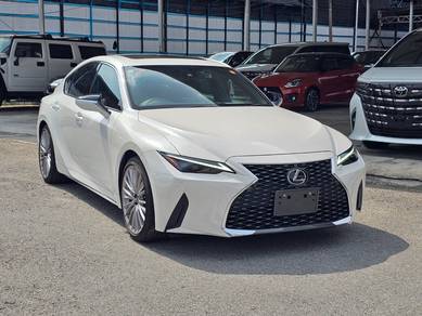 Lexus IS 300 in Petaling Jaya, SGR
