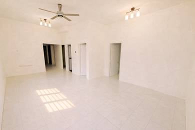 Townhouse For Sale in Puchong,SGR