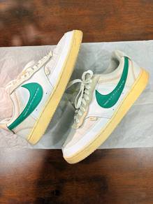 Nike Court Vision Premium