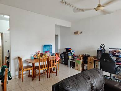 Room in Shah Alam, SGR