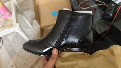 Tactical response leather shoes