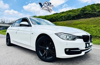 BMW 320i 20i SPORT LINE (CKD) in Seri Kembangan, SGR