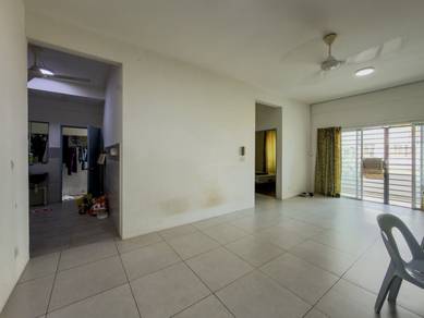 Apartment For Sale in Delta Heights