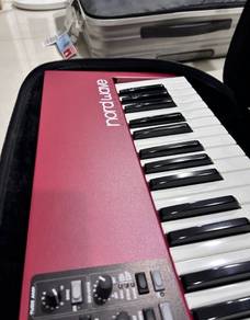 Nord Wave Synthesizer 61 keys