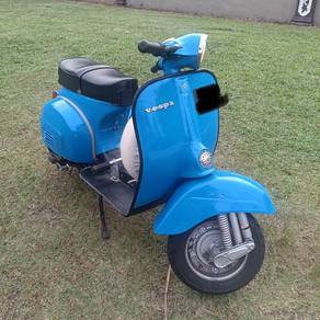 Vespa Super 150