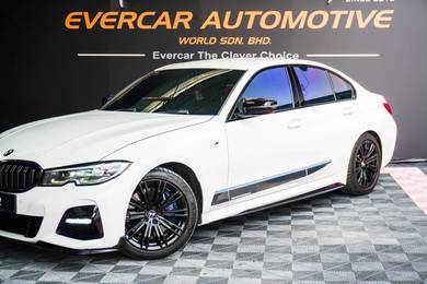 BMW 330i 30i M SPORT in Sri Petaling, KUL