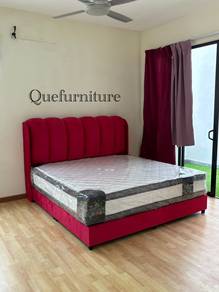 queen bedframe