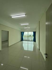Condominium For Sale in Royale Infinity