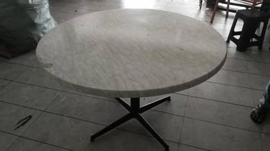 3V White 5FT Round Steel Leg Table TQ620