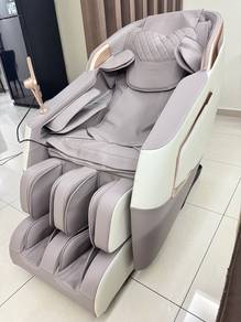 Itsu full body masaage chair