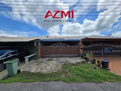 Terraced House For Sale in Miri,SWK