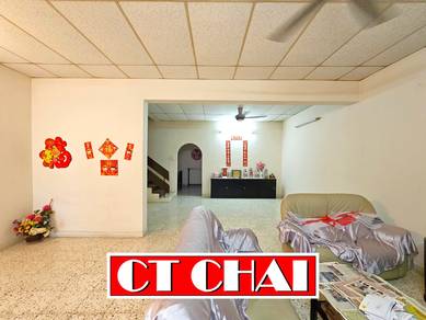 2-storey Terraced House For Sale in Jelutong,PNG